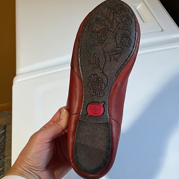 Born Women's Red Leather Loafers - Picture 6 of 12